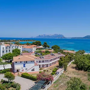 https://hotel-mare-blue.in-sardinia.net